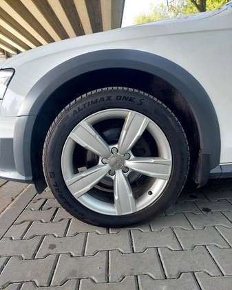 Audi A4 cena 52500 przebieg: 179958, rok produkcji 2012 z Olkusz małe 154